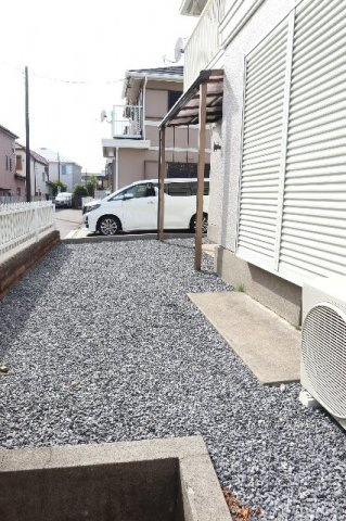【庭】 | 夏見台一戸建貸家