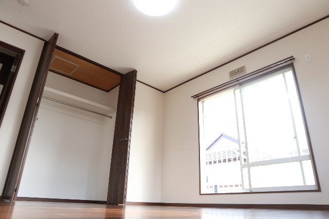 【内装】 | 夏見台一戸建貸家 | 内装です