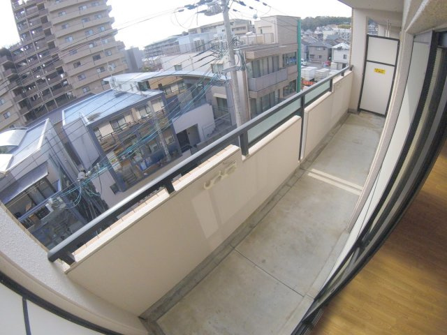 【バルコニー】 | ファミリアル門戸