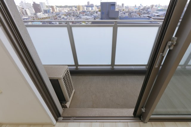 エレンシアK小岩のバルコニー