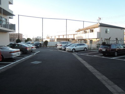 【駐車場】 | 日商岩井武蔵小杉マンション | 平置き駐車場