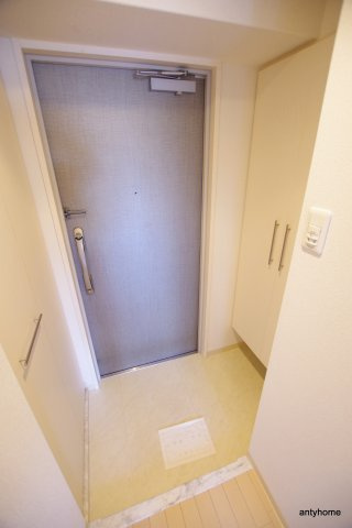 ラナップスクエア福島　仲介手数料無料の玄関