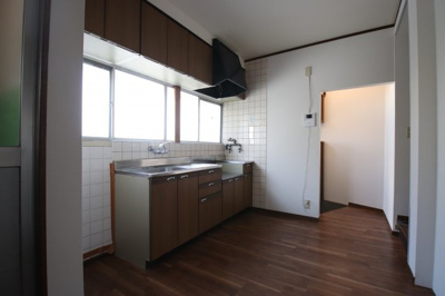 【居間・リビング】 | 堺市中区深井清水町3162貸家