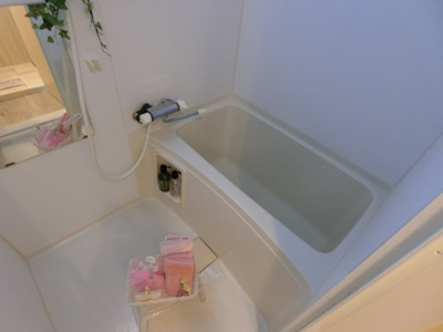 【浴室】 | ディー・シモンズ梅田