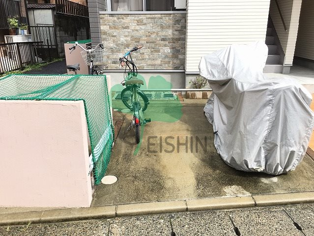 アトリア吉塚の駐車場