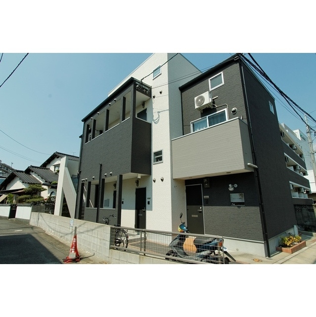 リエート諸岡
