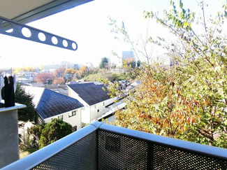 【展望】 | バルコニーからの眺望です♪最上階のお部屋なので、バルコニーからの眺めも良好です！