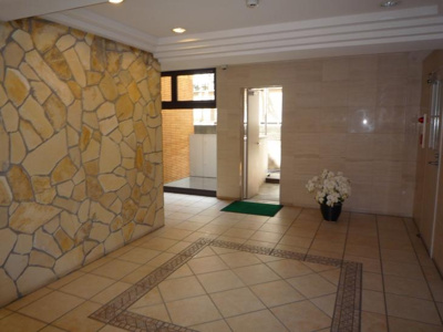 【エントランス】 | テラ・チェーロ南青山