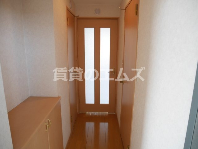 【玄関】 | アヴニール東比恵 | アヴニール東比恵の廊下
