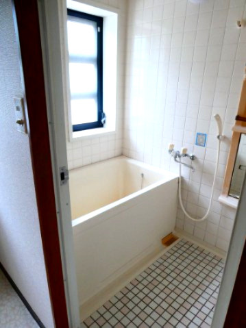 野口ビラの浴室