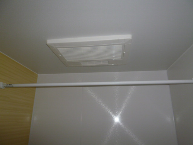 ベラ・カーサの浴室|浴室乾燥機