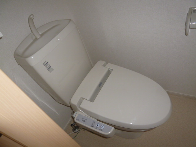 ベラ・カーサのトイレ|シャワー付きトイレ