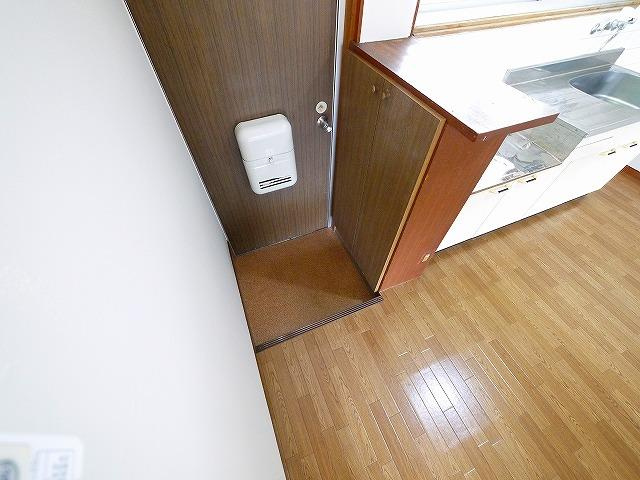 ニュー芝ハイツの玄関|シンプルで使いやすい玄関です