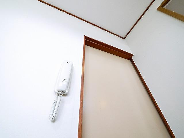 ニュー芝ハイツのセキュリティ|インターホン付きです