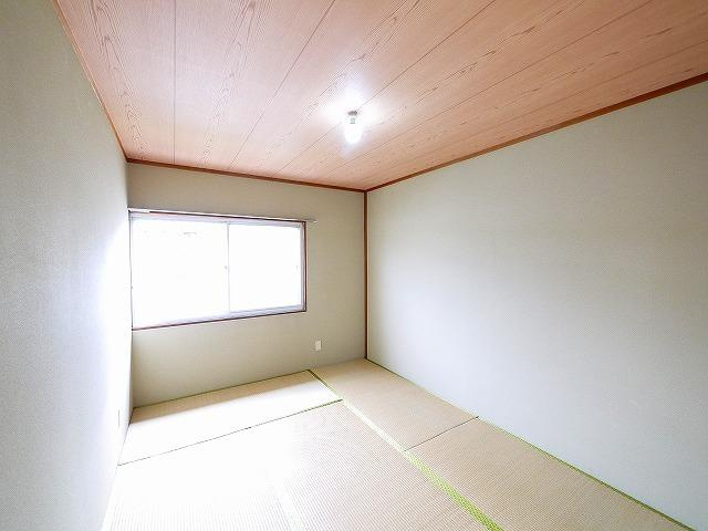 ニュー芝ハイツの和室|い草の香りが落ち着く素敵な和室です