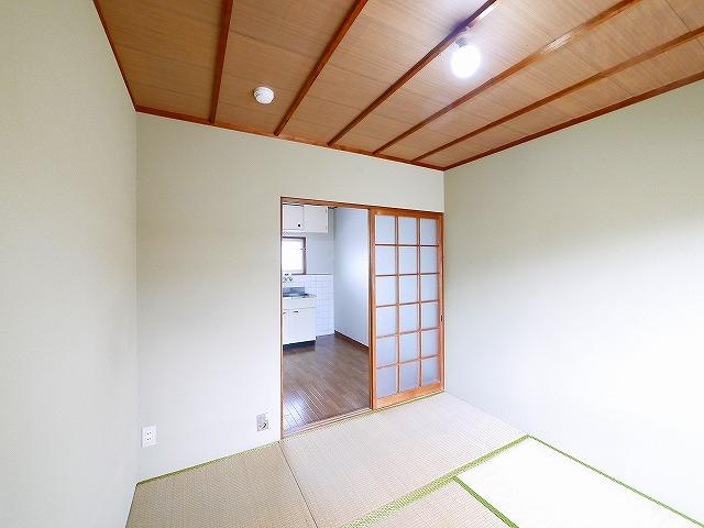 ニュー芝ハイツの和室|明るい和室です