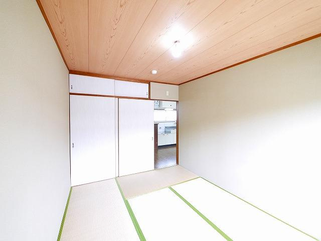 ニュー芝ハイツの和室|ゆったりとくつろげる和室です