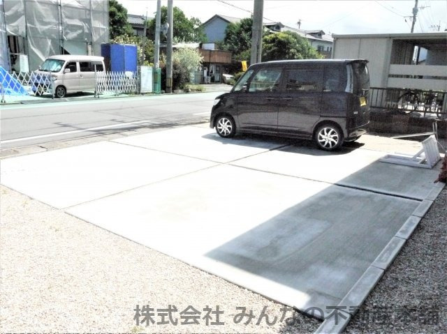 サンコート戸建て久泉の駐車場