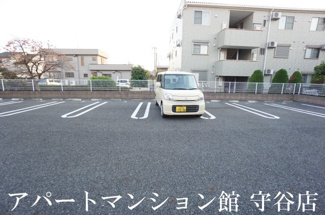 【駐車場】