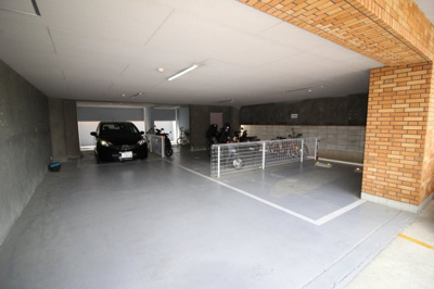 【駐車場】 | ダイフジ春日