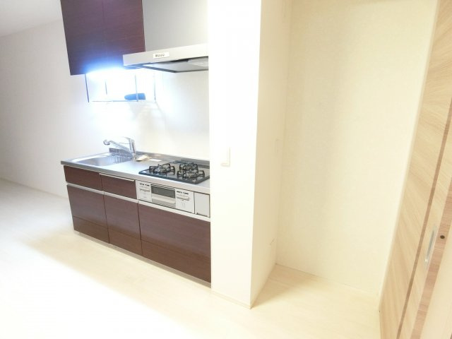 YU参番館のキッチン
