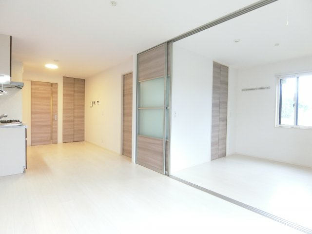 YU参番館の洋室