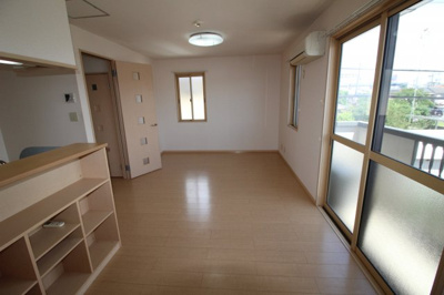 【居間・リビング】 | グリーンヴィラ若松