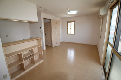 【居間・リビング】 | グリーンヴィラ若松