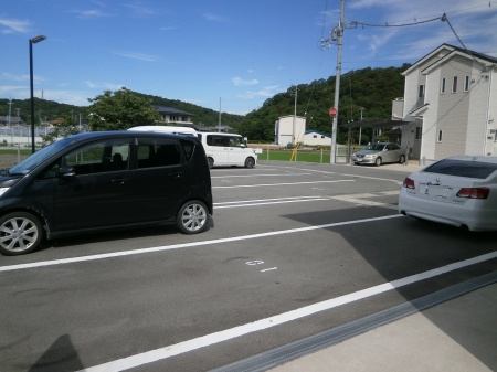 ソレイユ東阿保の駐車場