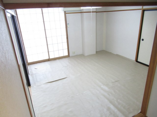 アポイントハイツの和室
