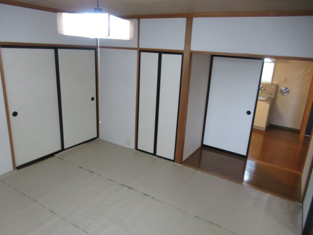 アポイントハイツの和室
