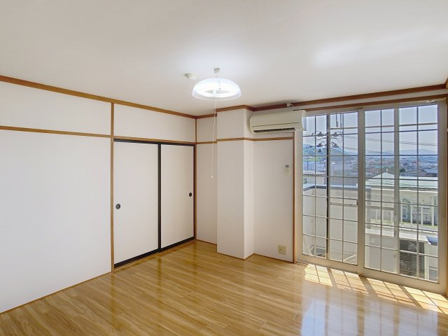 アポイントハイツの居間・リビング