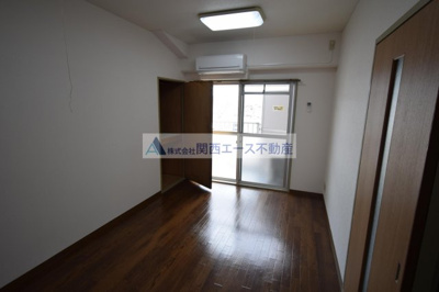 【居間・リビング】 | エンゼルハイツ小阪本町