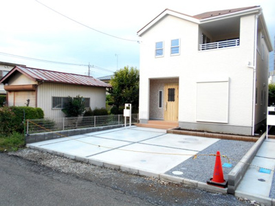 【外観】 | 伊奈町　小室　全2棟　1号棟　40坪 らすと1棟 | 外観です。2480から2250万円に価格変更です。お電話下さい。