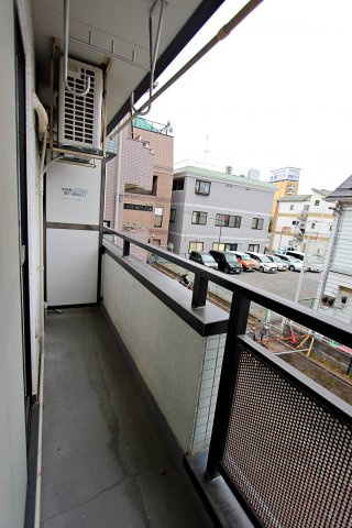 第三メゾン麗のバルコニー