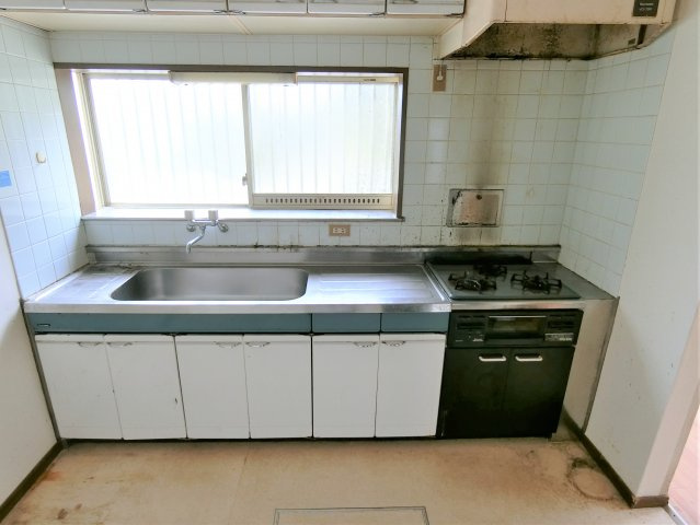 日向努邸のキッチン