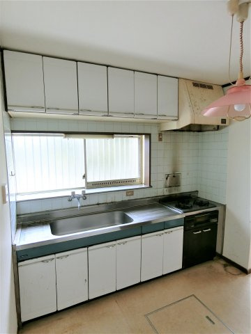 日向努邸のキッチン