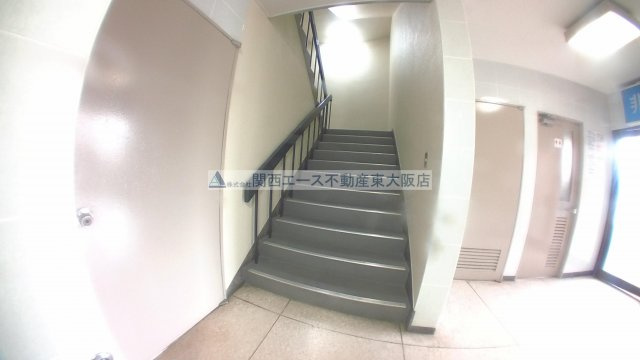 【エントランス】 | エス・ティビル旭町