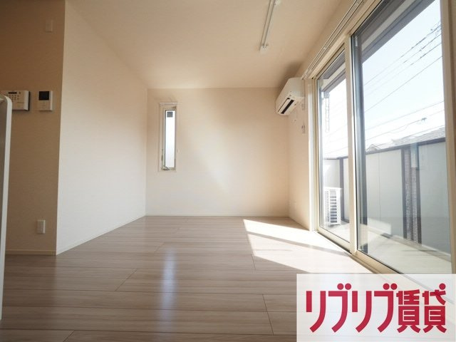 サニーベル旭の居間・リビング