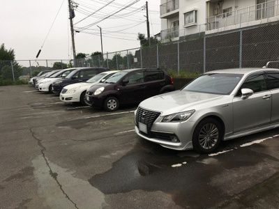 【駐車場】 | ライオンズマンション中山ガーデンC棟 | 平置き駐車場