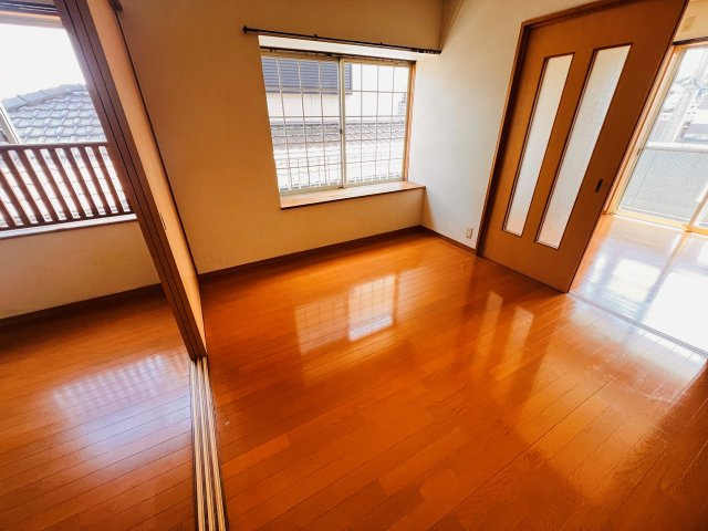 オレンジハイツⅡの洋室