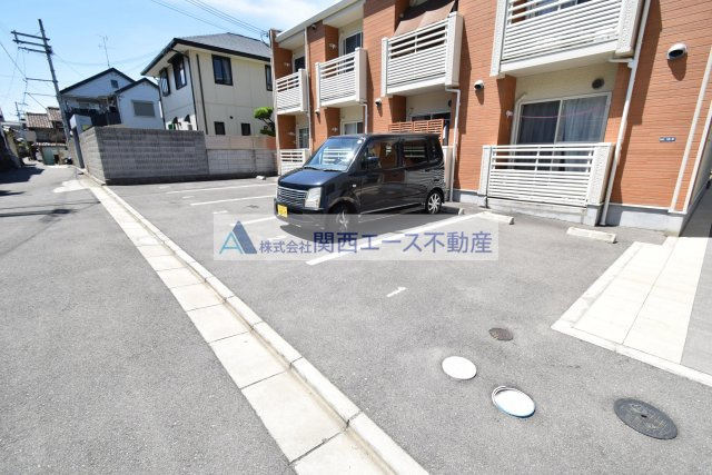 【駐車場】 | レオネクストウッド