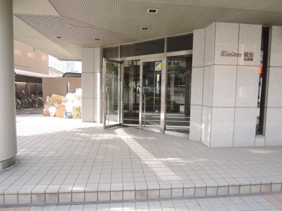 【エントランス】 | リヴィエール横浜鴨居