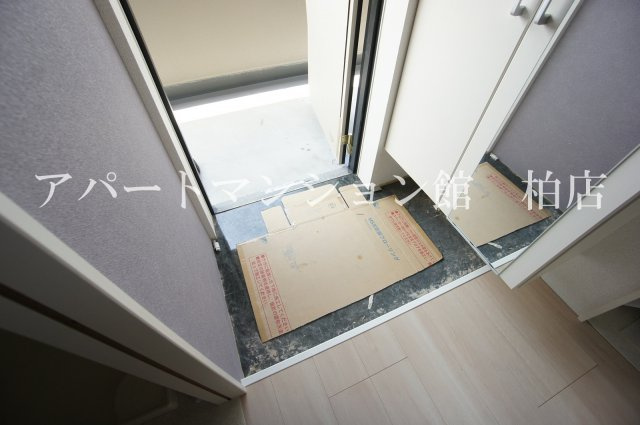 Ｋ・Ｓガーデン柏の葉キャンパスの玄関