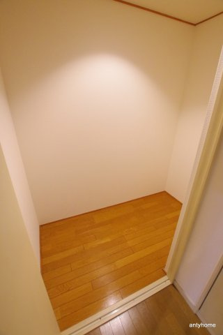 ドゥマン梅田　仲介手数料無料の収納