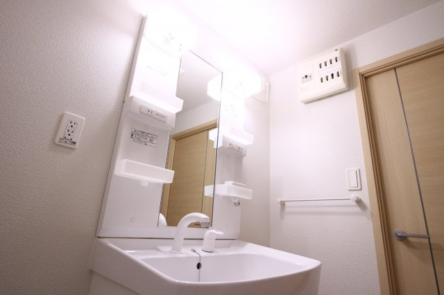 ガーデンコートの洗面所