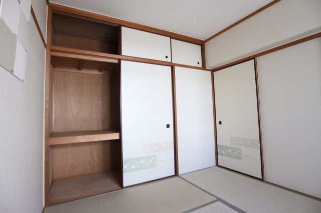 シティハイツ狩口の収納