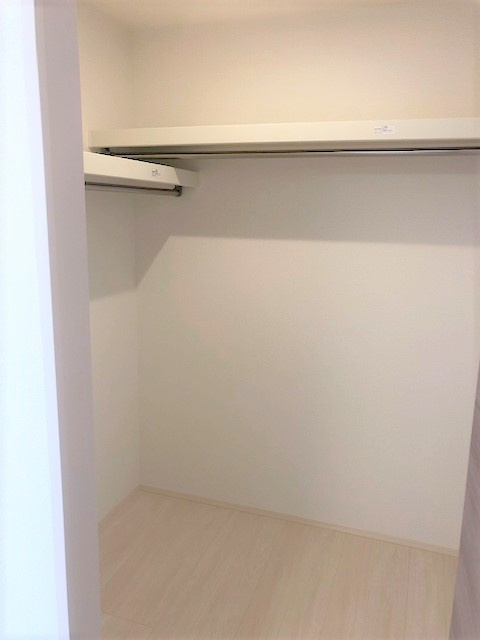 D-roomF.京町の収納|大きなものも収納できそうです