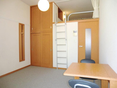 【居間・リビング】 | レオパレス道意１号