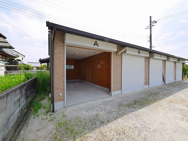杉田トランクルームの外観